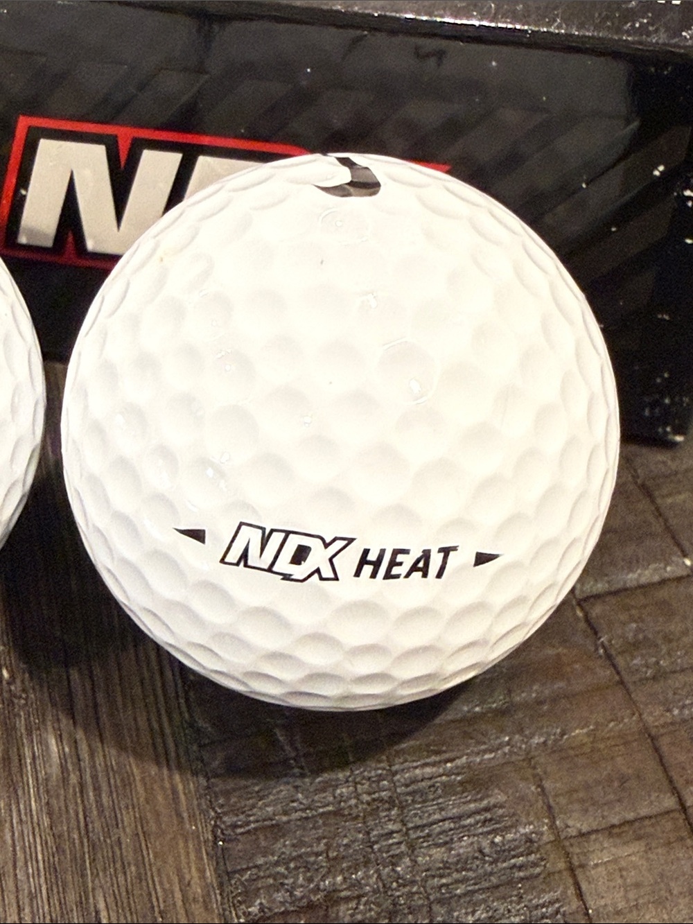 Nike Distance Golf NDX Heat golf balls with Logo 12 Golf Balls New in Box - Picture 6 of 16